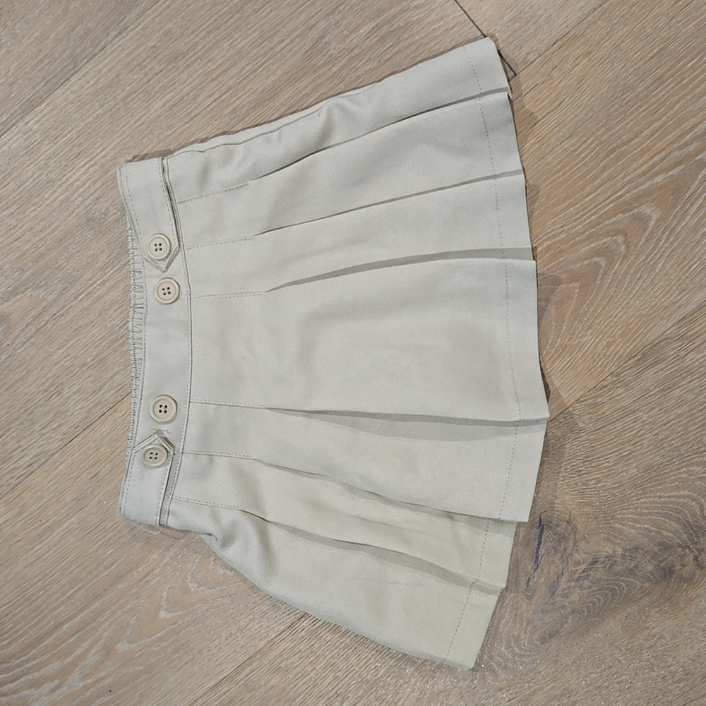 Izod Girls Sz 5 Tan Uniform Pleated Skort